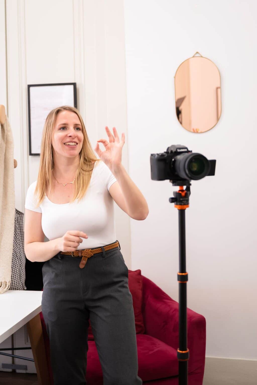 Hey JU ! Juliette Panet, vidéo d'entreprise Lyon.